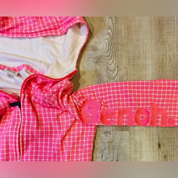 Size Small pink Bench Zip-Up - Picture 2 of 4